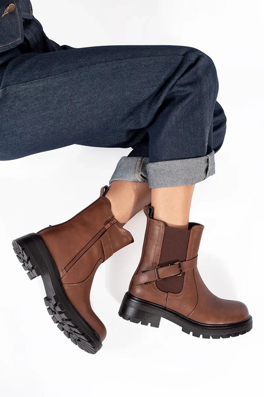 rudos spalvos oda Moteriški batai su... rudos spalvos oda Moteriški batai su...