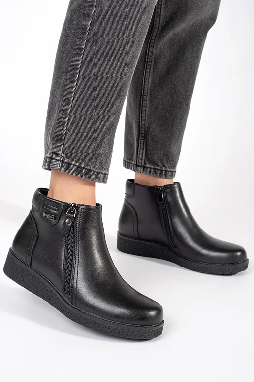 Juodos spalvos patogūs odiniai batai... Juodos spalvos patogūs odiniai batai...