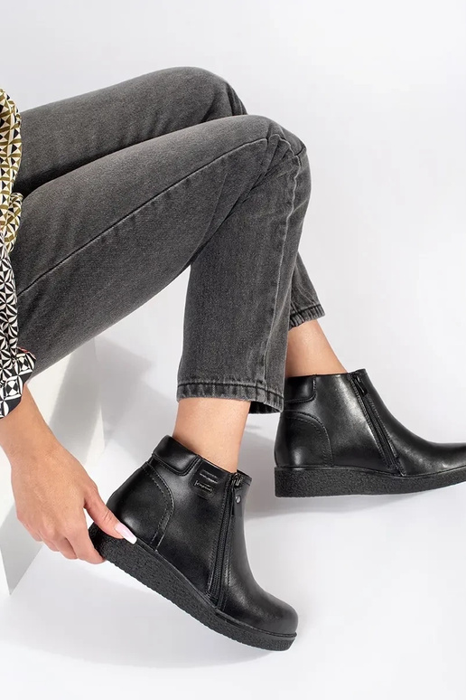 Juodos spalvos patogūs odiniai batai... Juodos spalvos patogūs odiniai batai...