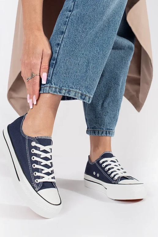 tamsiai mėlynos spalvos klasikiniai...