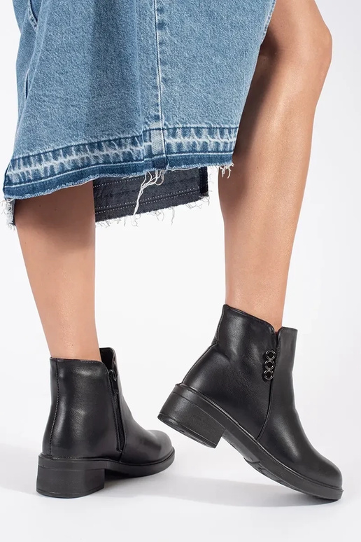 Juodos spalvos klasikiniai moteriški...