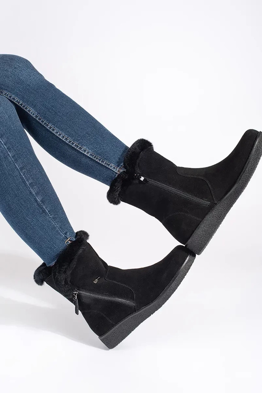 Pašiltinti odiniai juodos spalvos...