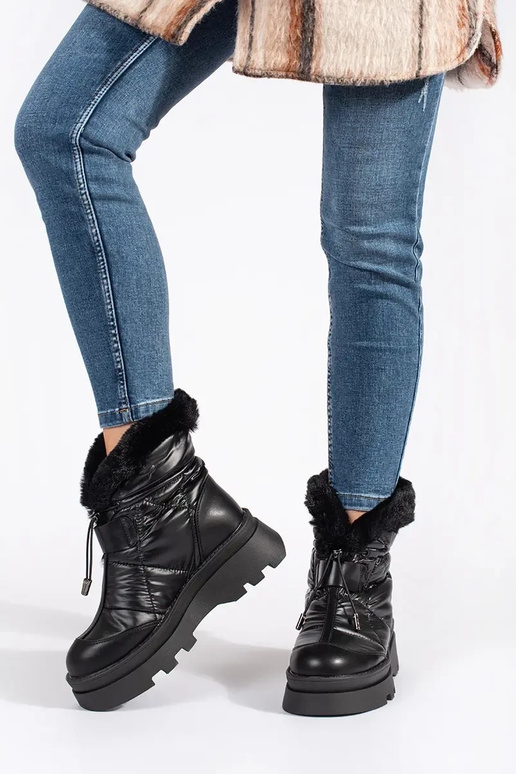 Juodos spalvos moteriški sniego batai...