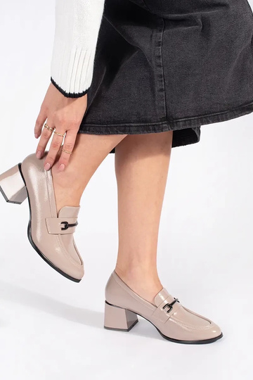 Smėlio spalvos pusbačiai... 2