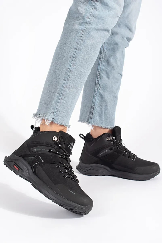 Juodos spalvos neperšlampantys... Juodos spalvos neperšlampantys...