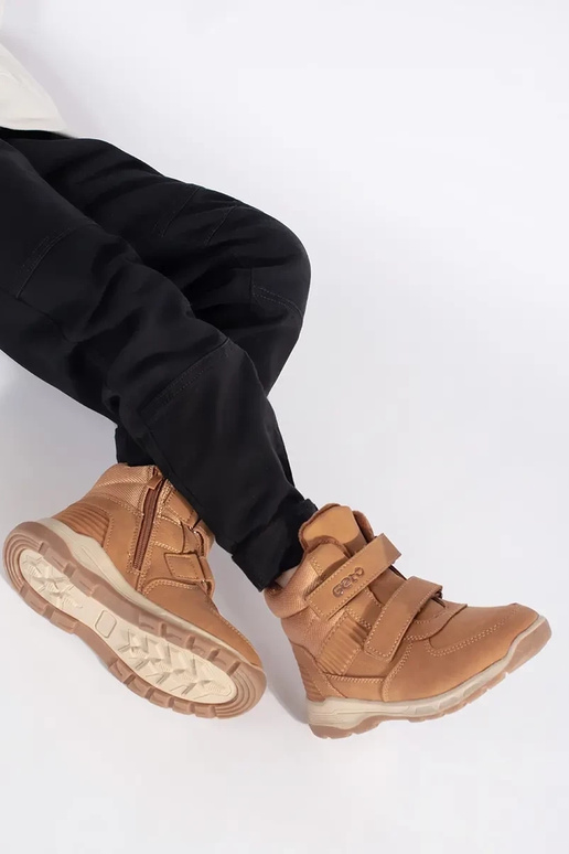 Pašiltinti berniukiški batai Velcroy