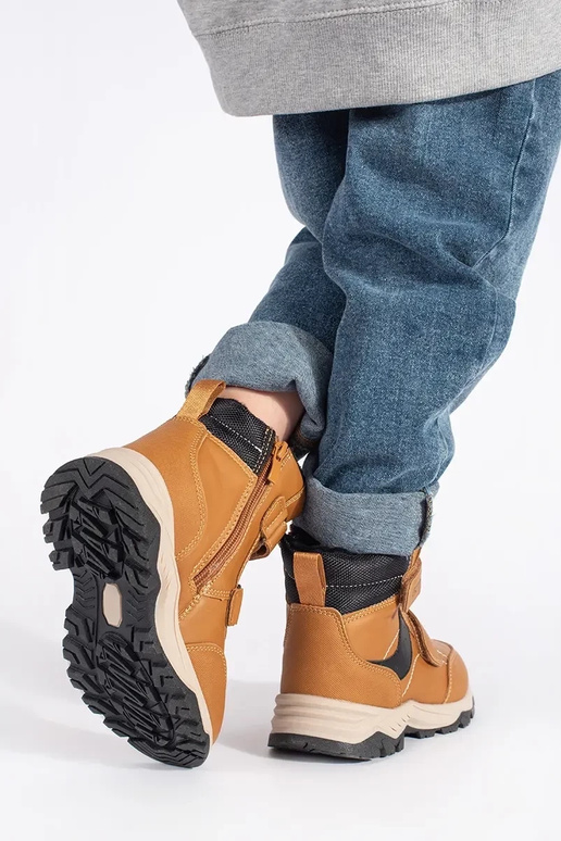 Pašiltinti berniukiški batai Velcroy