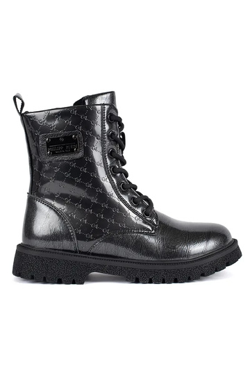 Juodos spalvos lakuoti...