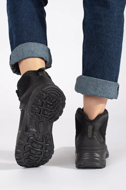 Juodos ir žalios spalvos Trekingo batai