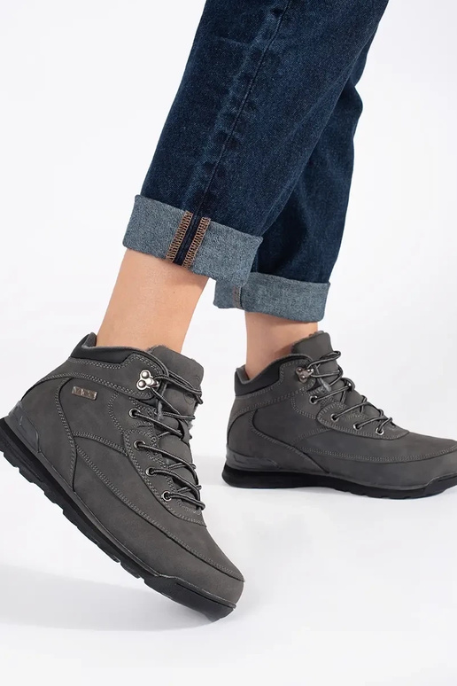 Pilkos spalvos neperšlampantys...