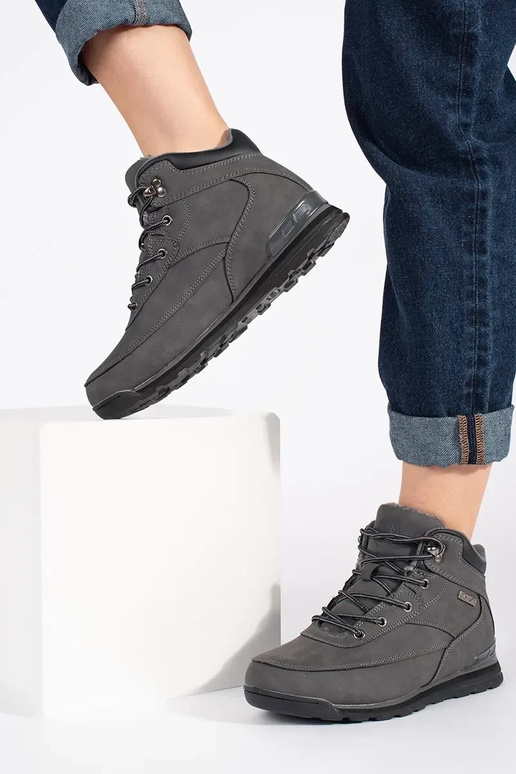 Pilkos spalvos neperšlampantys...