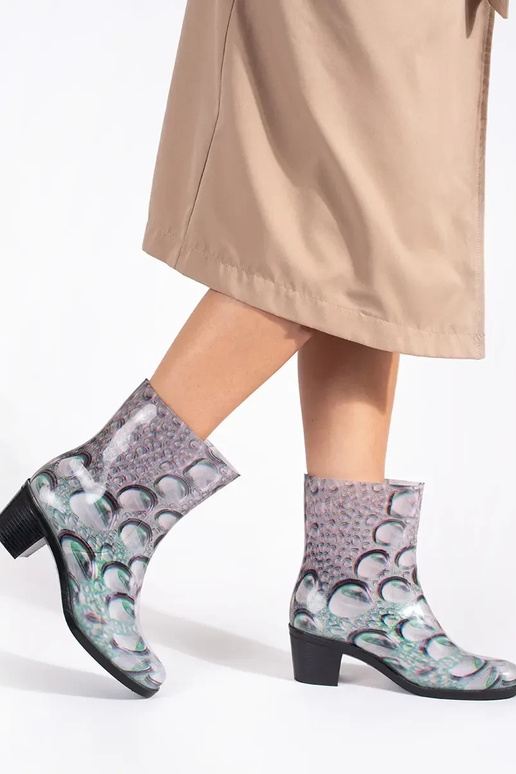 Guminiai batai su kulniukais Guminiai batai su kulniukais