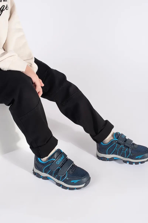 Tamsiai mėlynos spalvos berniukiški...