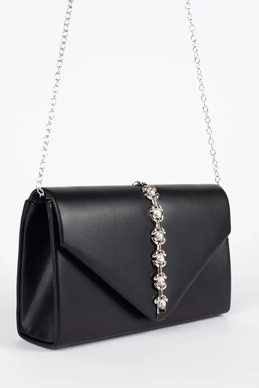 Juoda rankinė puošta kristalais