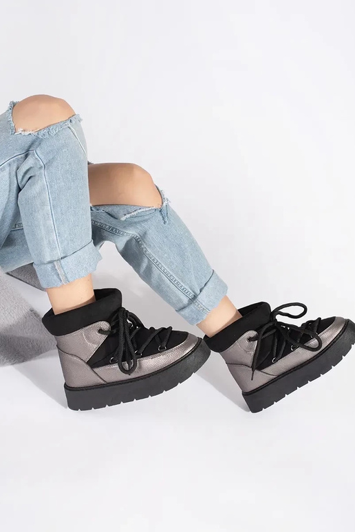 Juodos ir sidabro spalvos moteriški...