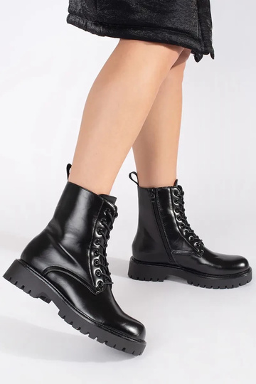 Juodos spalvos auliniai... 2