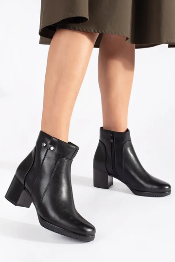 Juodi batai ant... 2