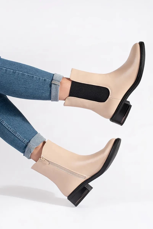 Dramblio kaulo spalvos Chelsea batai...