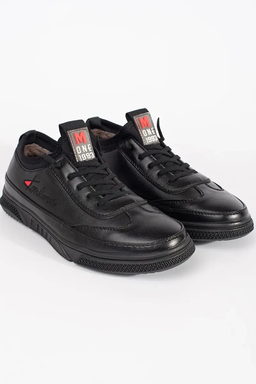 Juodos spalvos šilti sportiniai batai