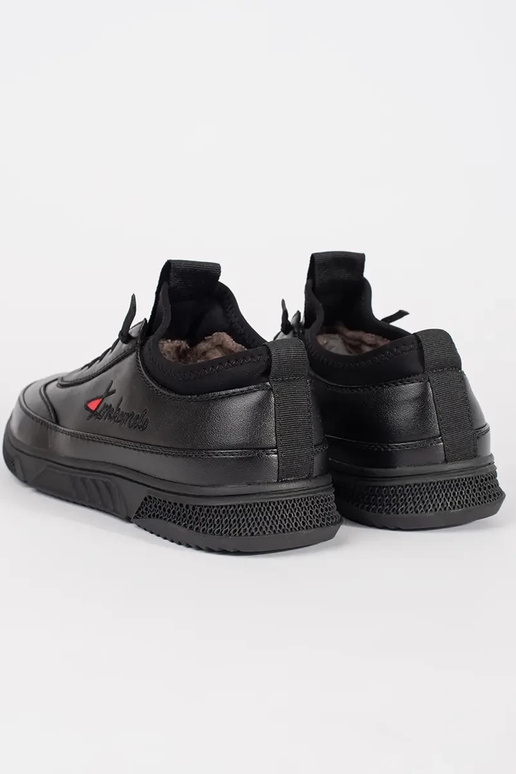 Juodos spalvos šilti sportiniai batai