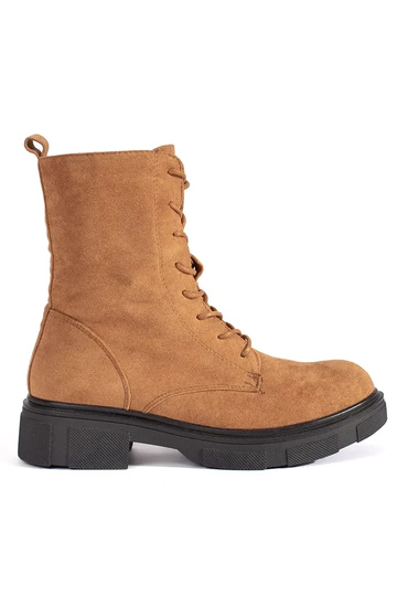 Rudos spalvos izoliuoti...