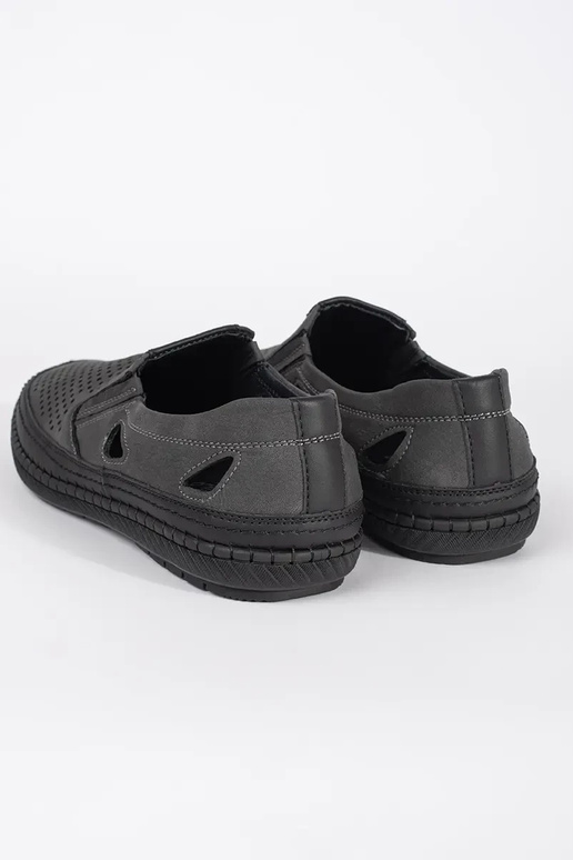 Pilkos spalvos vyrų ažūriniai batai Pilkos spalvos vyrų ažūriniai batai