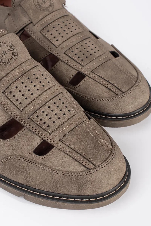 Rudos spalvos vyrų ažūriniai mokasinai