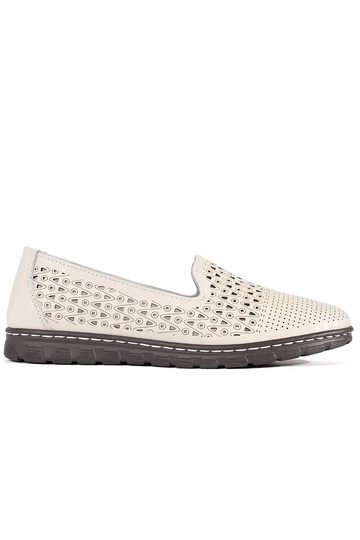 Smėlio spalvos pusbačiai su...