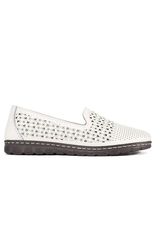 Ažūriniai balti pusbačiai