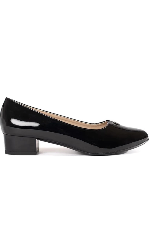 Juodos spalvos aukštakulniai su lako...