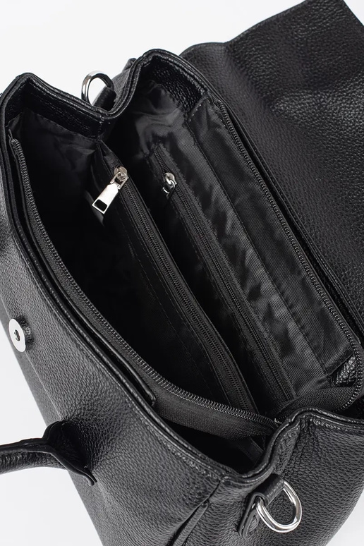 Juoda moteriška rankinė su dirželiais