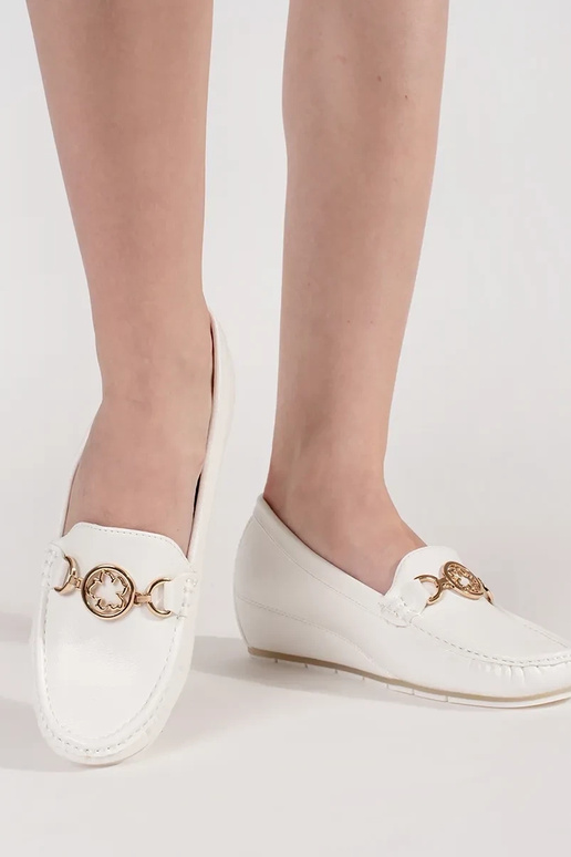 Baltos mokasinai ant platformos Baltos mokasinai ant platformos