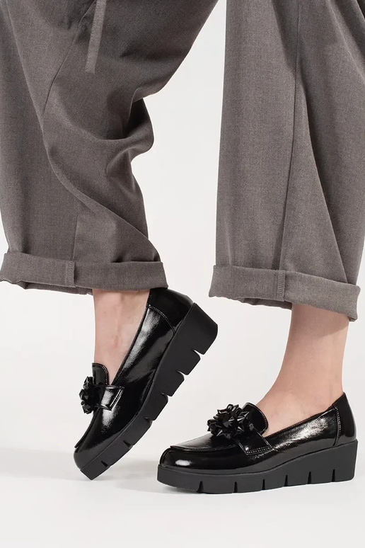 Juodos spalvos mokasinai ant...
