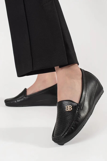 Juodos spalvos moteriški... 2