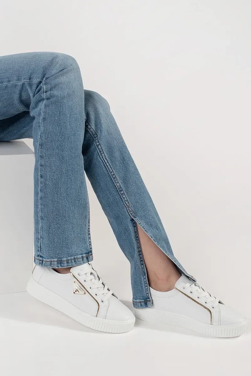 Baltos spalvos Sneakers modelio batai...