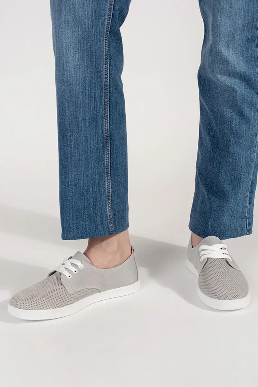 Baltos spalvos odiniai sneakersai su...