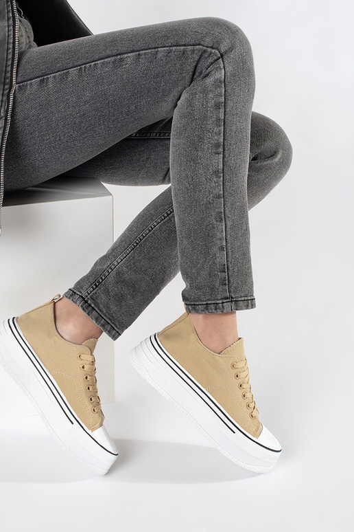 Smėlio spalvos sportiniai bateliai su...