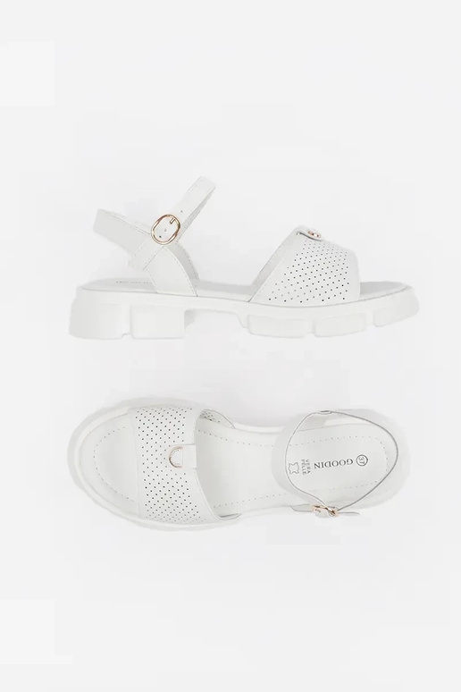 Baltos sandalai su platforma Baltos sandalai su platforma