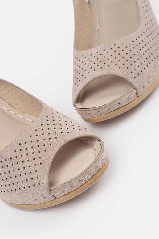 Ažūrinės basutės smėlio spalvos ant...