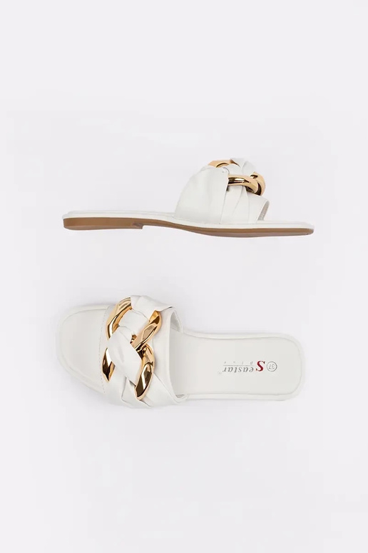 Moteriškos šlepetės bute baltos spalvos