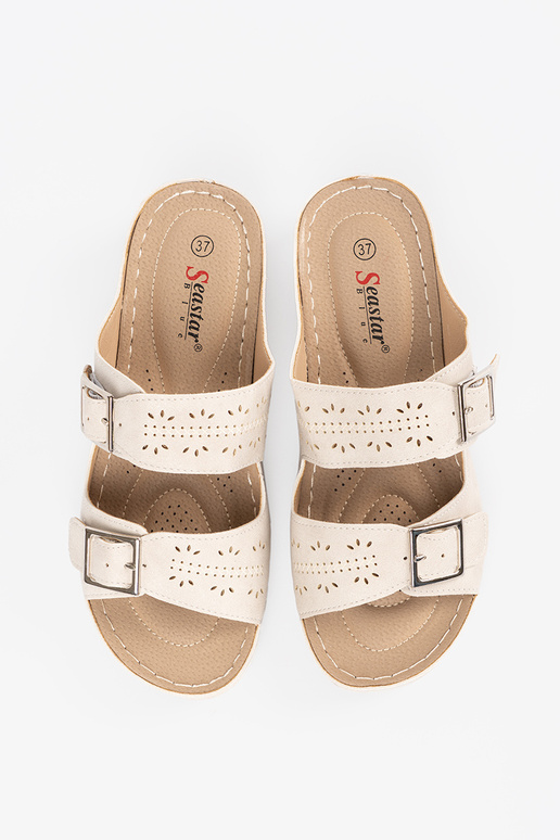 Basutės ant žemos platformos su...