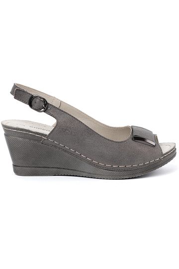 Moteriškos pilkos spalvos...