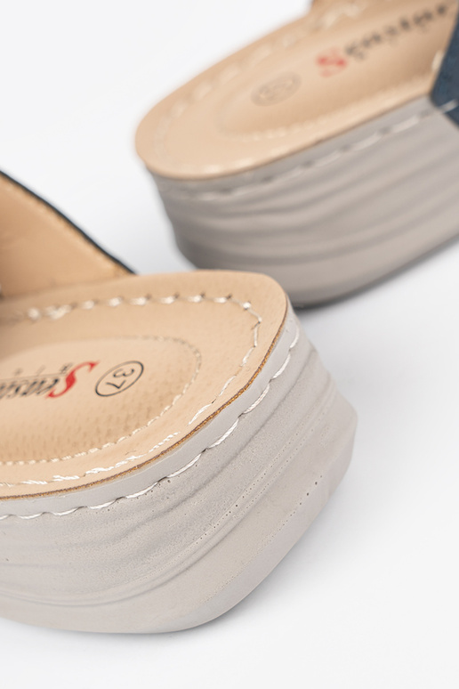 Moteriškos šlepetės su...