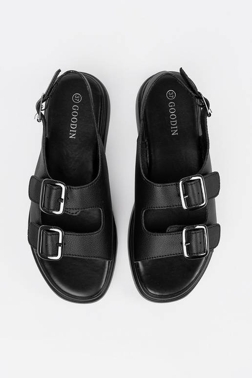 Juodi klasikiniai sandalai su platforma Juodi klasikiniai sandalai su platforma