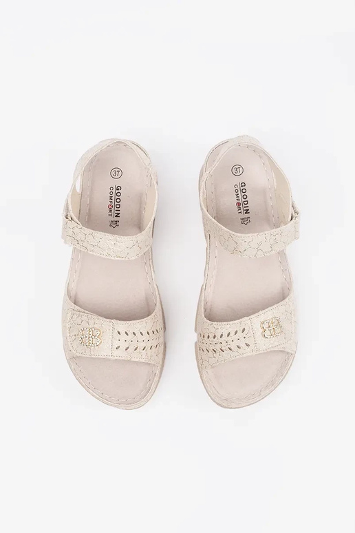 dramblio kaulo spalvos sandalai moterims dramblio kaulo spalvos sandalai moterims