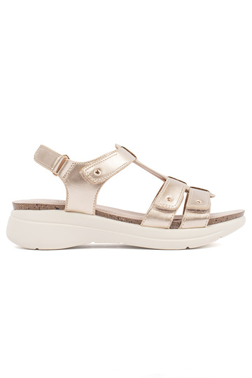 Patogūs sandalai moterims...