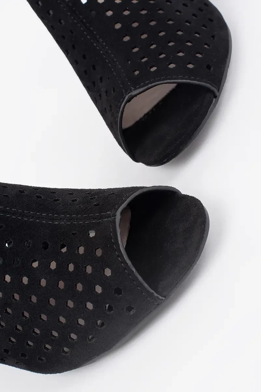 juodos spalvos sandalai ant... juodos spalvos sandalai ant...