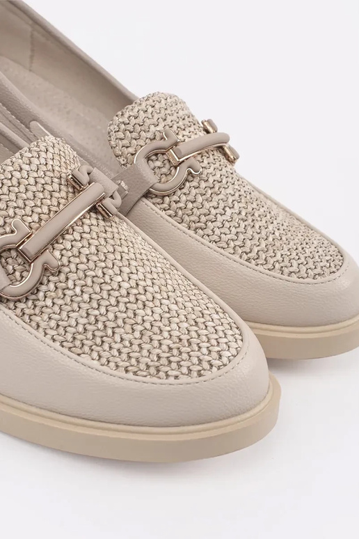 dramblio kaulo spalvos mokasinai su... dramblio kaulo spalvos mokasinai su...