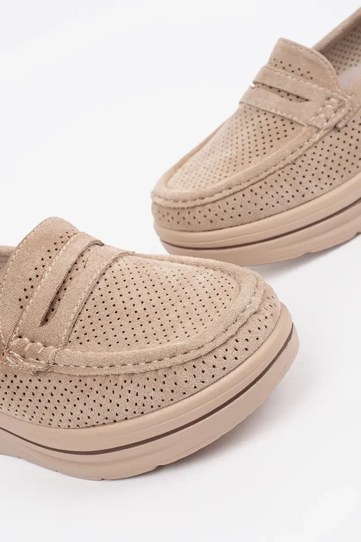 smėlio spalvos mokasinai ant storo pado