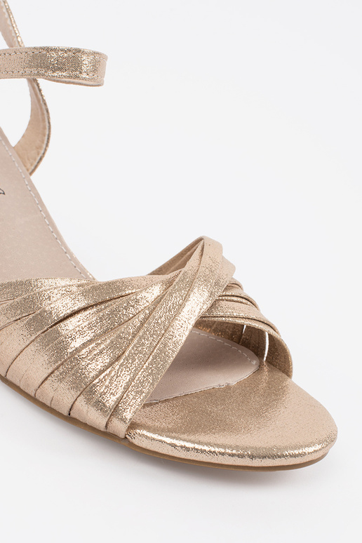 Aukso spalvos elegantiški sandalai... Aukso spalvos elegantiški sandalai...